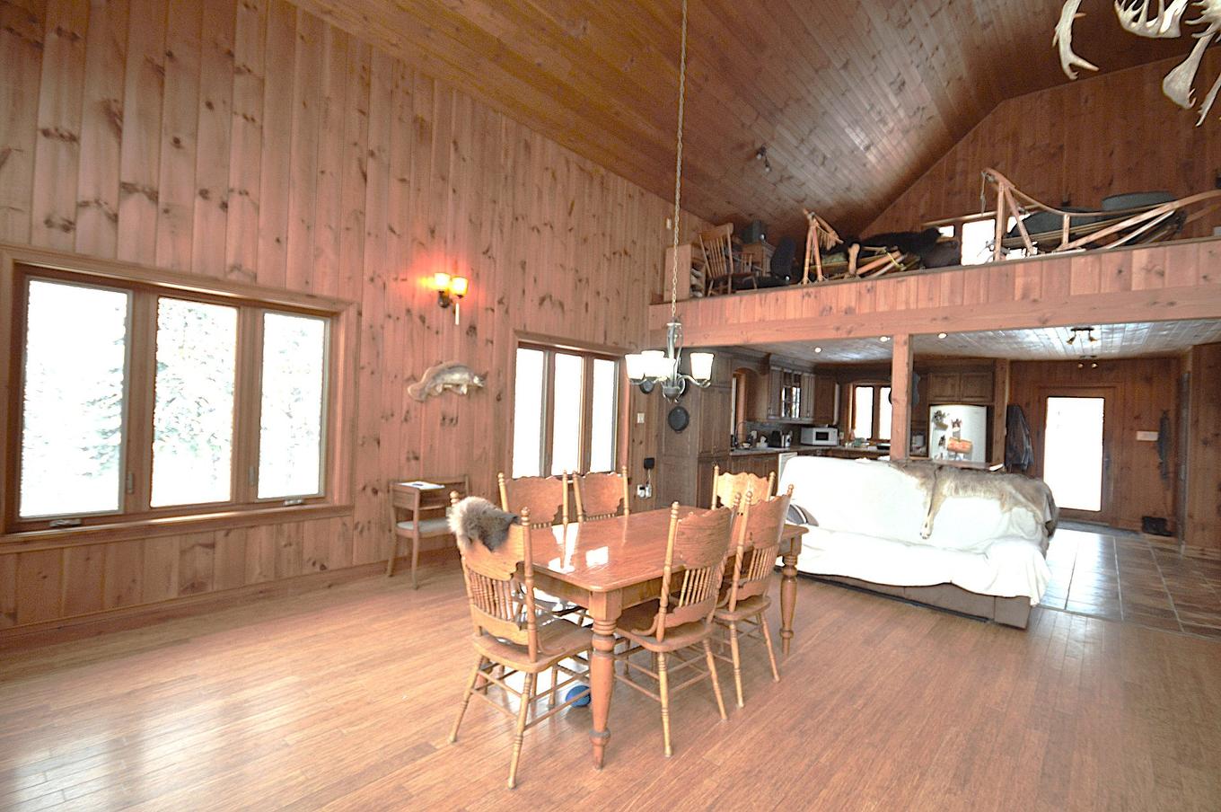 Salle à manger - 169 Ch. Roy, Amherst, QC - Indoor Photo Showing Dining Room
