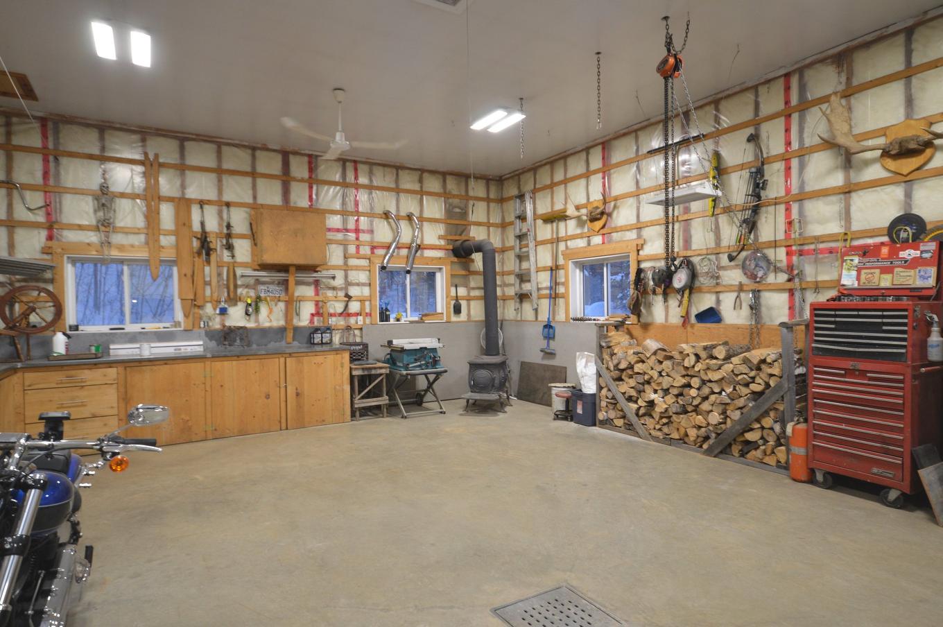 Garage - 169 Ch. Roy, Amherst, QC - Indoor