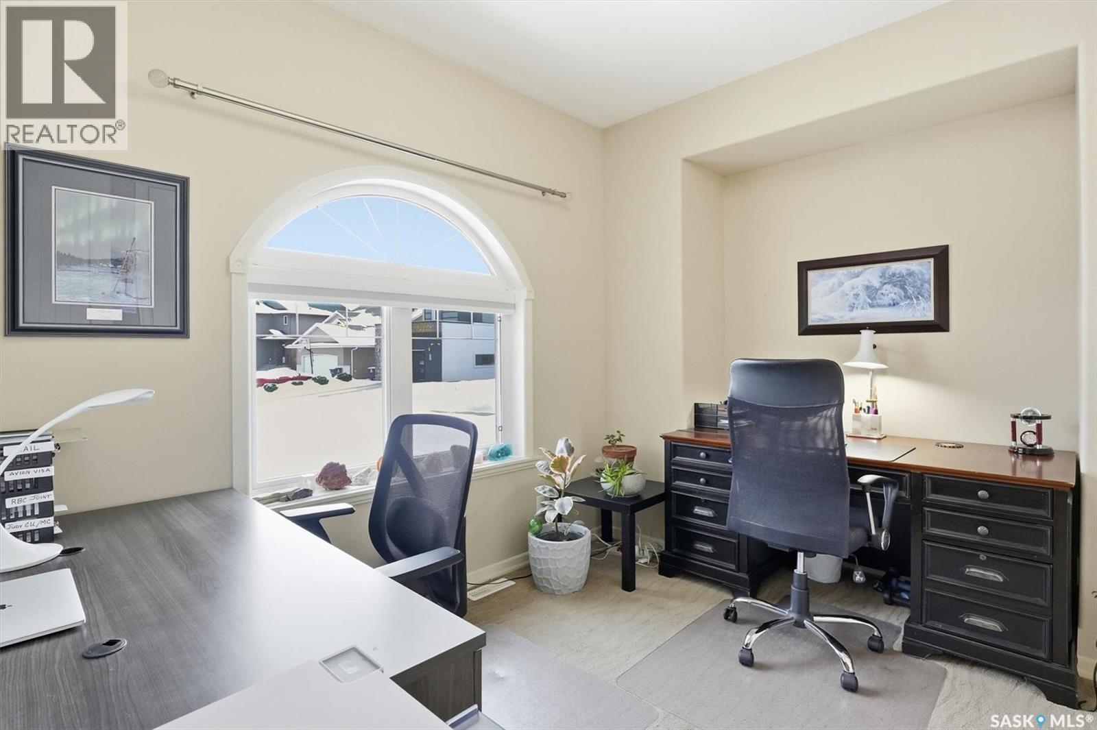 327 Hastings Lane, Saskatoon, SK - Indoor Photo Showing Office