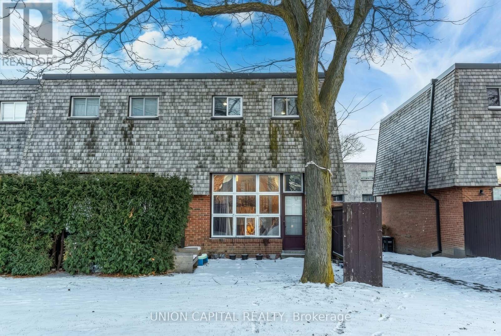 9 Briar Path, Brampton, ON - Outdoor