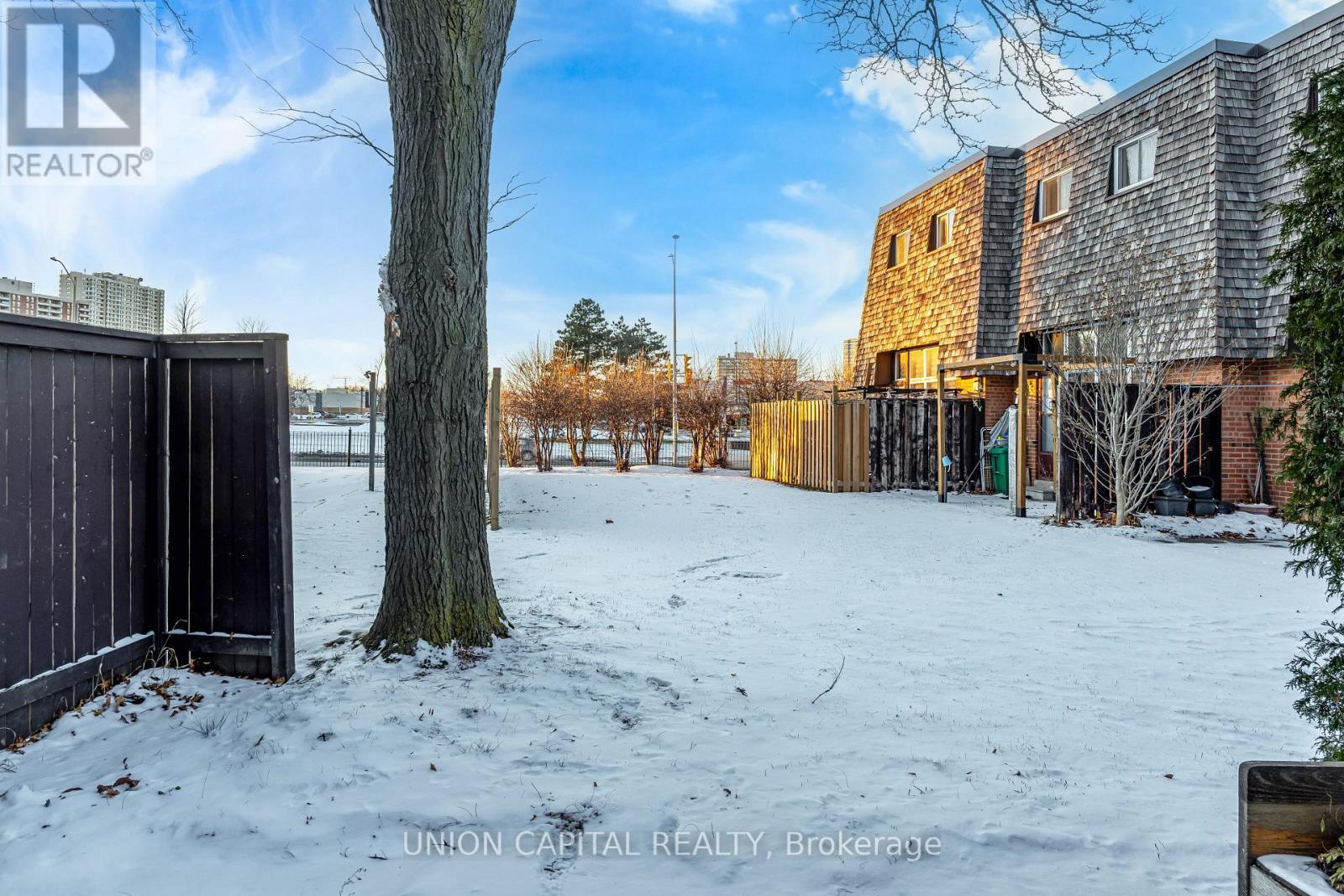 9 Briar Path, Brampton, ON - Outdoor