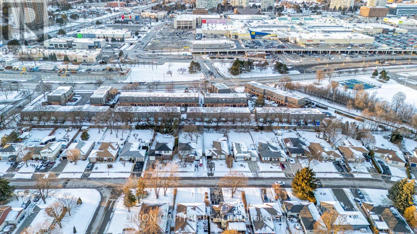 9 Briar Path, Brampton, ON - Outdoor With View