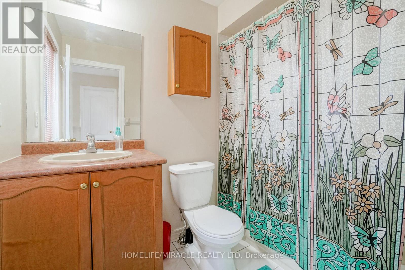 824 Khan Crescent, Mississauga, ON - Indoor Photo Showing Bathroom