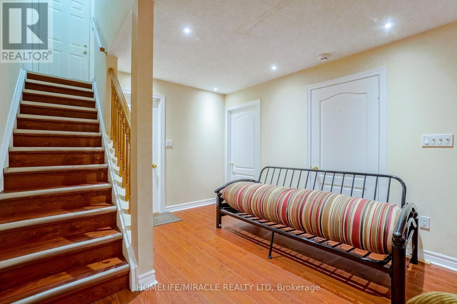 824 Khan Crescent, Mississauga, ON - Indoor Photo Showing Other Room