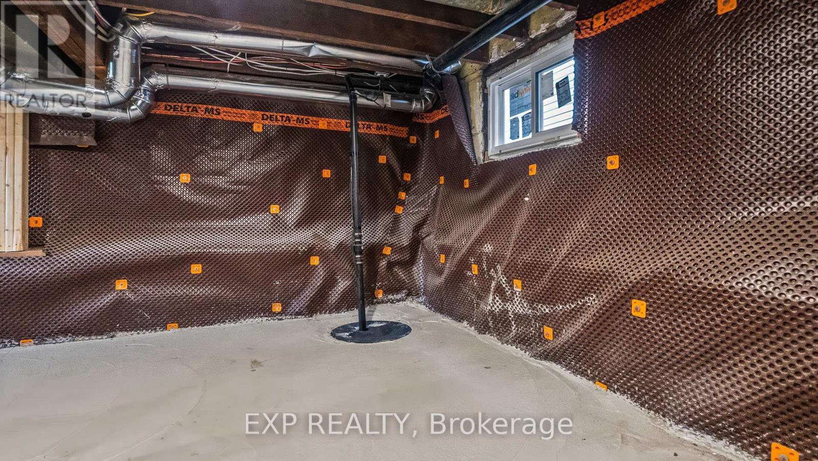 491 Upper Wentworth Street, Hamilton, ON - Outdoor With Deck Patio Veranda