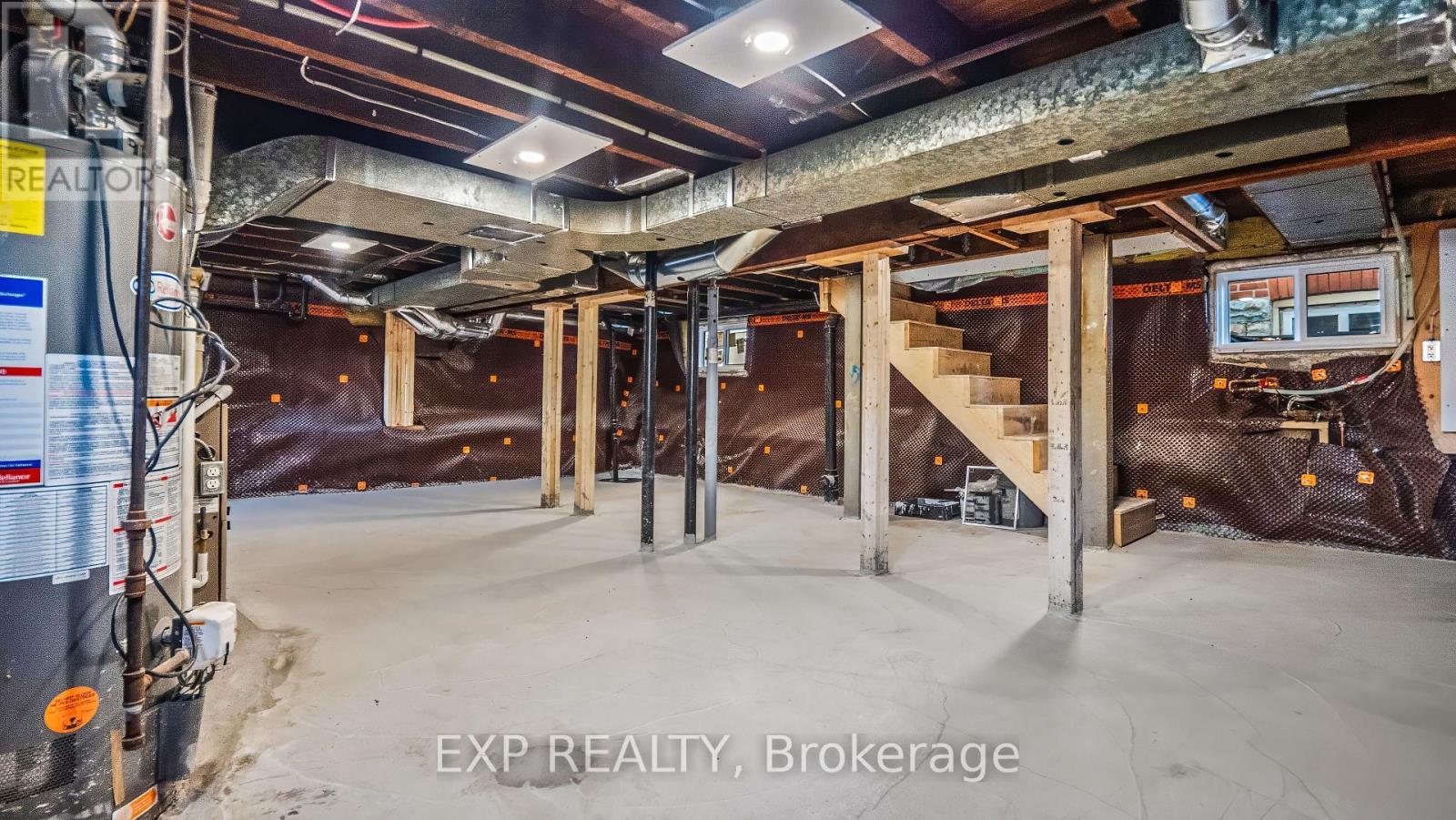 491 Upper Wentworth Street, Hamilton, ON - Indoor Photo Showing Basement