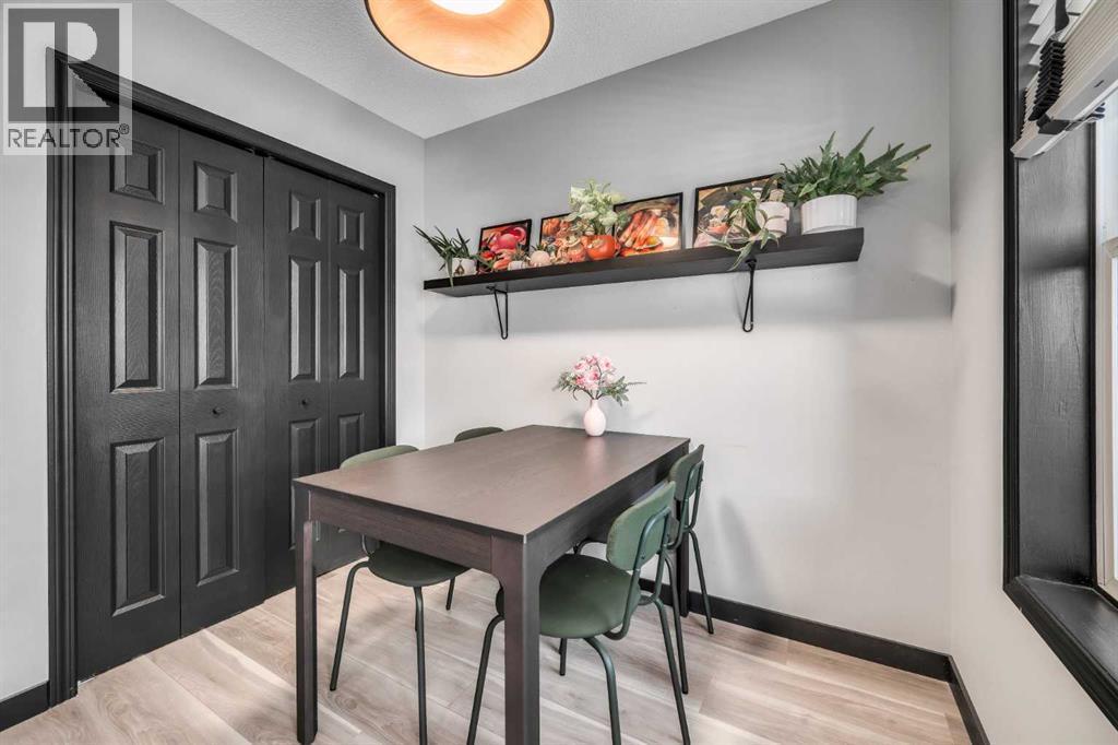 165 Everstone Drive Sw, Calgary, AB - Indoor