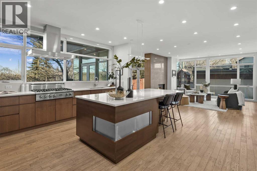 3216 5 Street Nw, Calgary, AB - Indoor Photo Showing Kitchen With Upgraded Kitchen