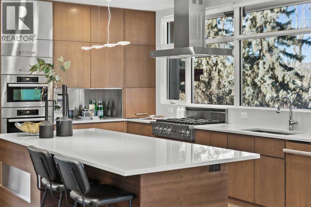 3216 5 Street Nw, Calgary, AB - Indoor Photo Showing Kitchen