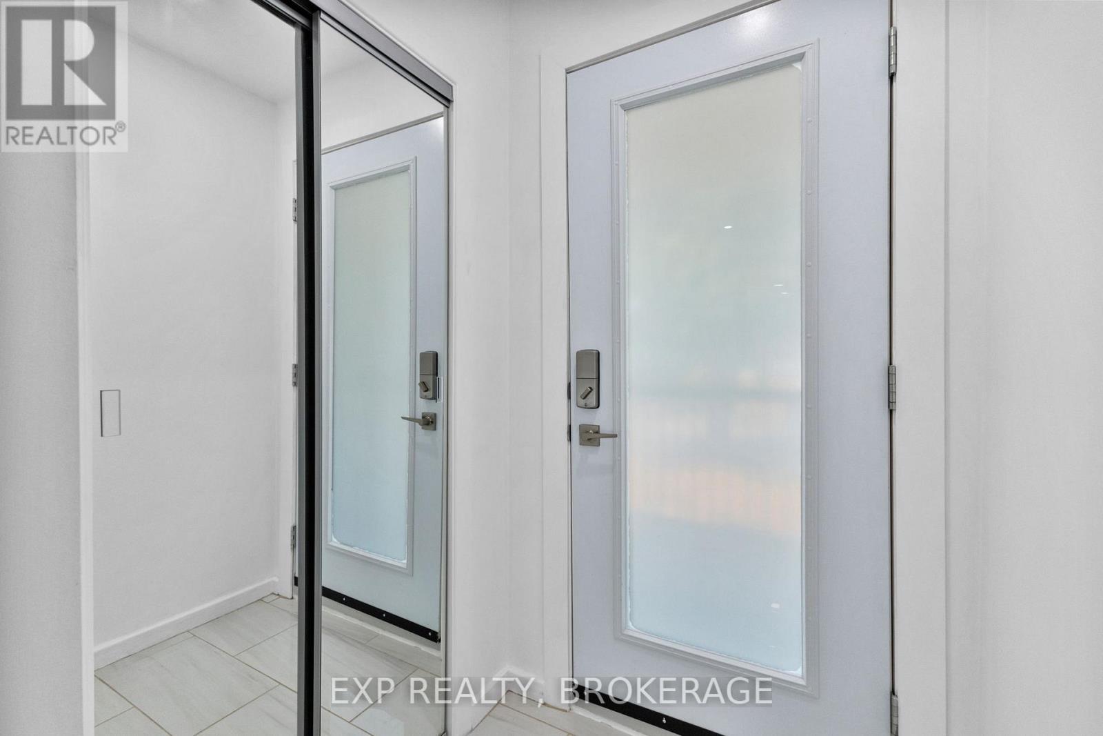 1502 Farnsworth Avenue, Ottawa, ON - Indoor Photo Showing Bathroom