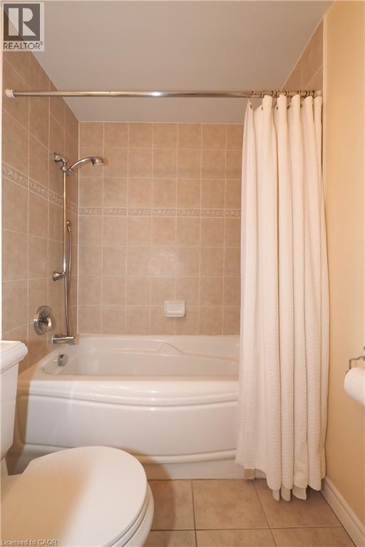 249 Murdock Avenue, Waterloo, ON - Indoor Photo Showing Bathroom
