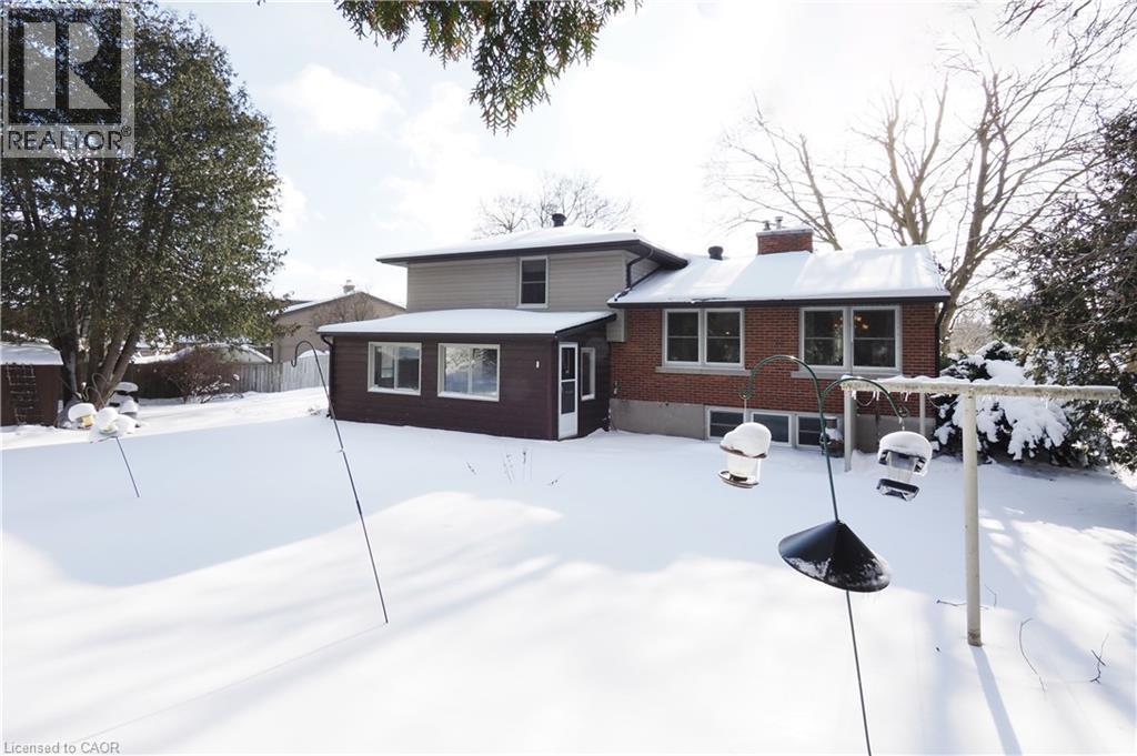 249 Murdock Avenue, Waterloo, ON - Outdoor