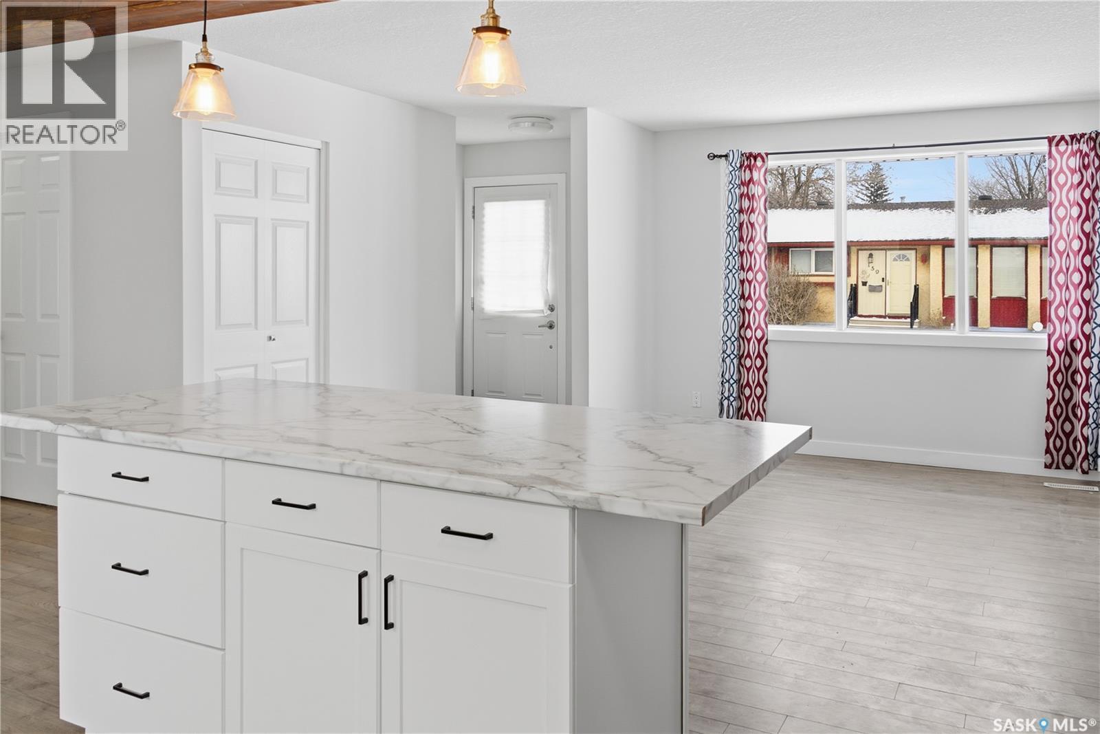 158 Bentley Drive, Regina, SK - Indoor