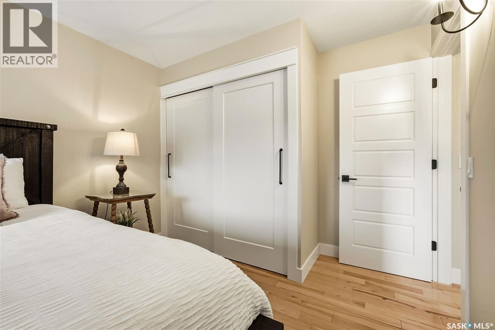 2611 Grainger Place E, Regina, SK - Indoor Photo Showing Bedroom