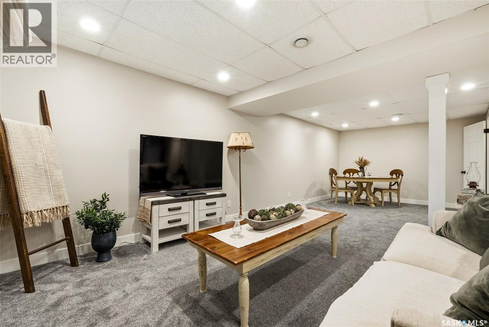 2611 Grainger Place E, Regina, SK - Indoor Photo Showing Basement
