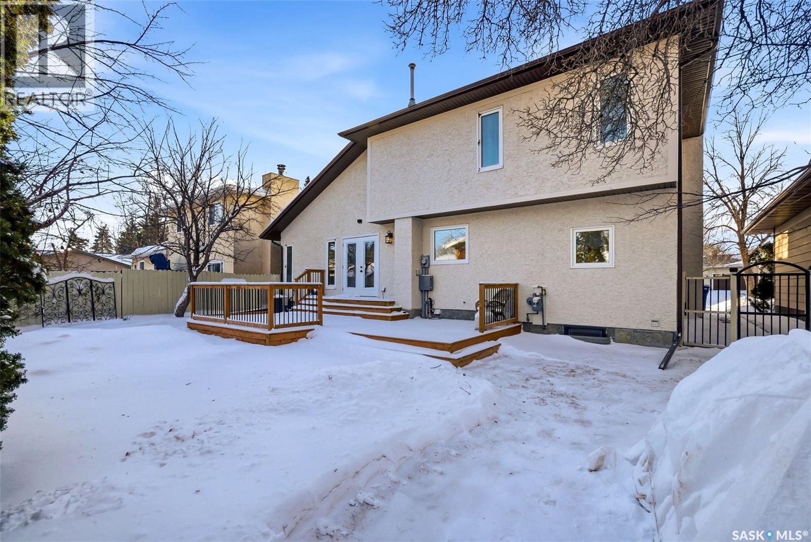 2611 Grainger Place E, Regina, SK - Outdoor