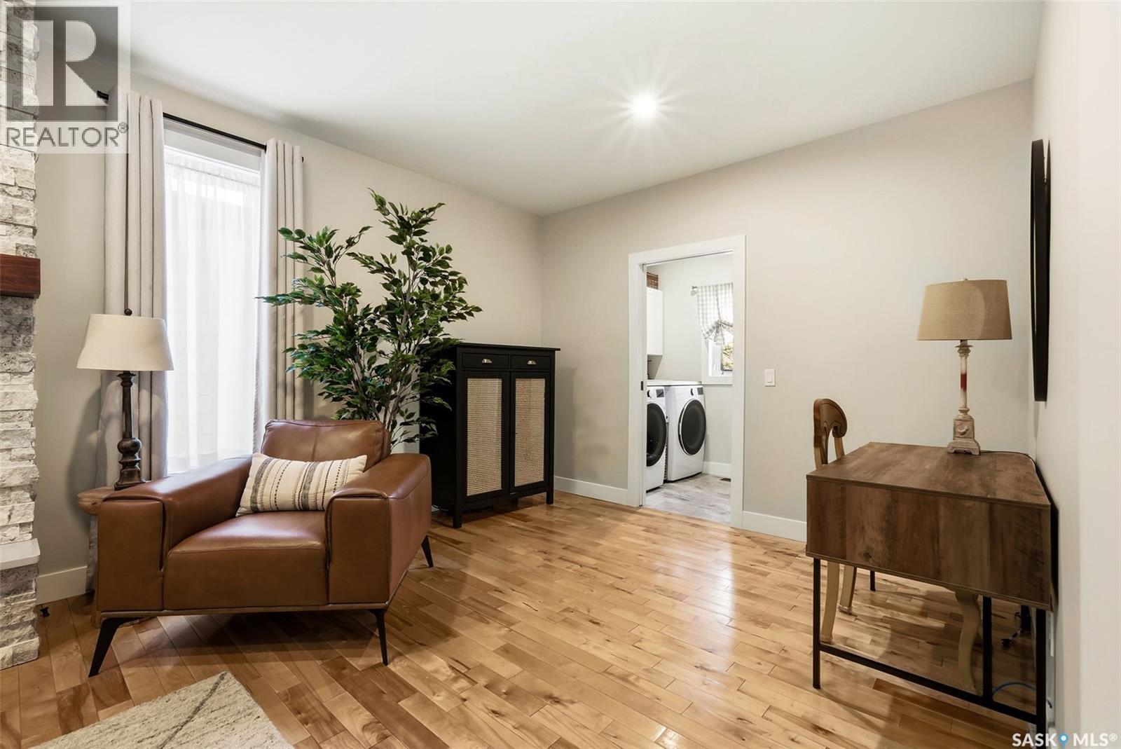 2611 Grainger Place E, Regina, SK - Indoor