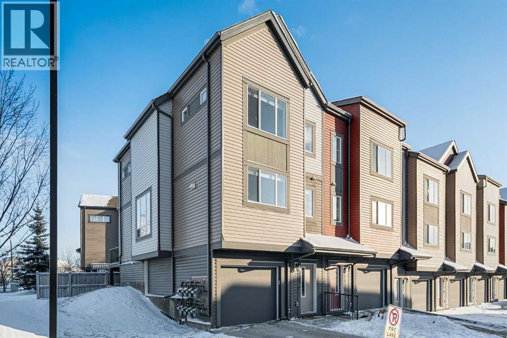 335 Copperpond Row Se, Calgary, AB