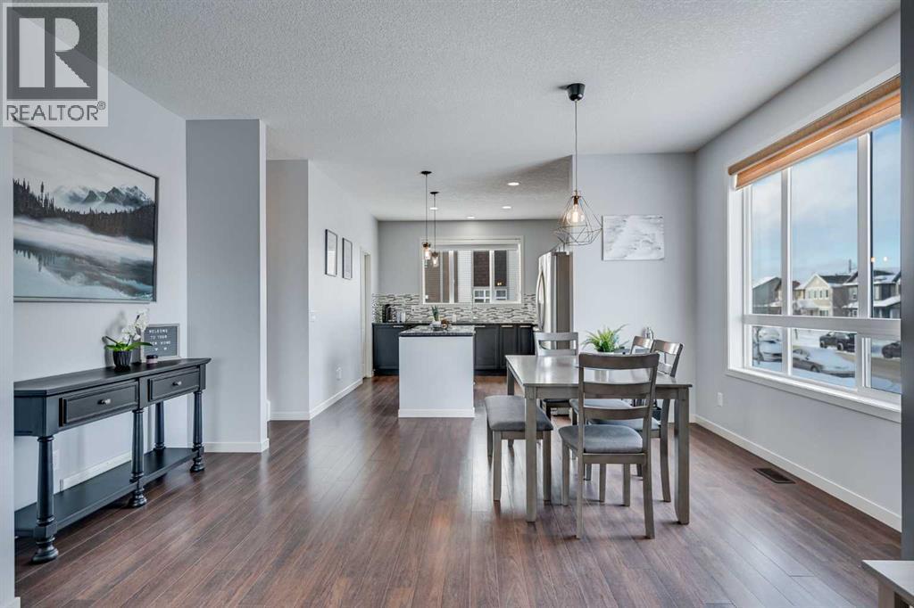 335 Copperpond Row Se, Calgary, AB