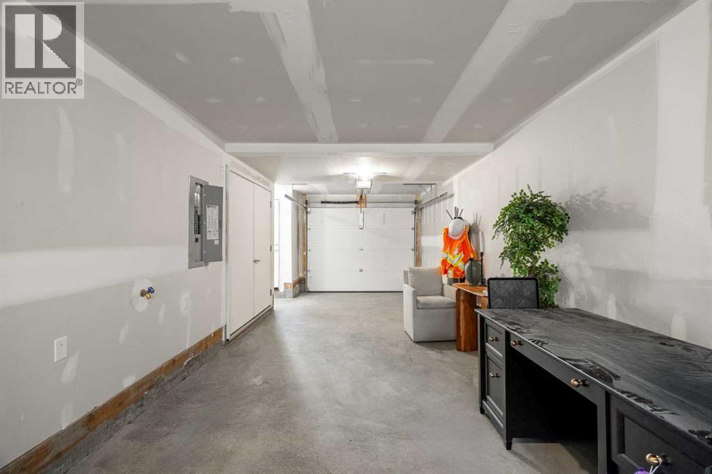 302, 550 Seton Circle Se, Calgary, AB - Indoor