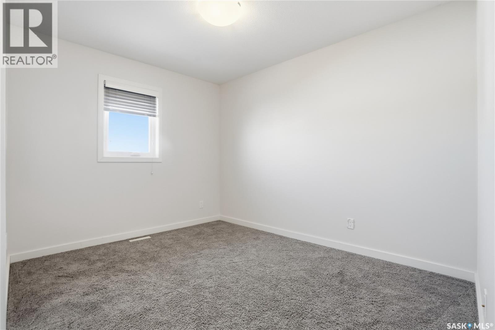 230 Kloppenburg Way, Saskatoon, SK - Indoor Photo Showing Other Room
