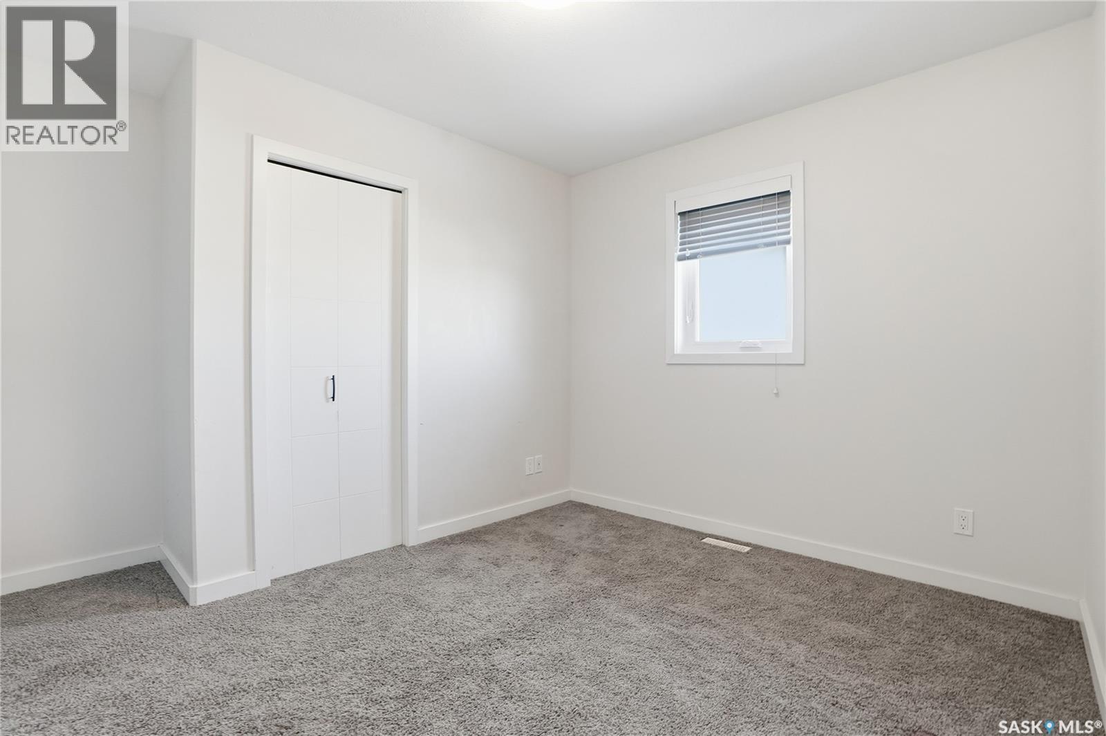 230 Kloppenburg Way, Saskatoon, SK - Indoor Photo Showing Other Room
