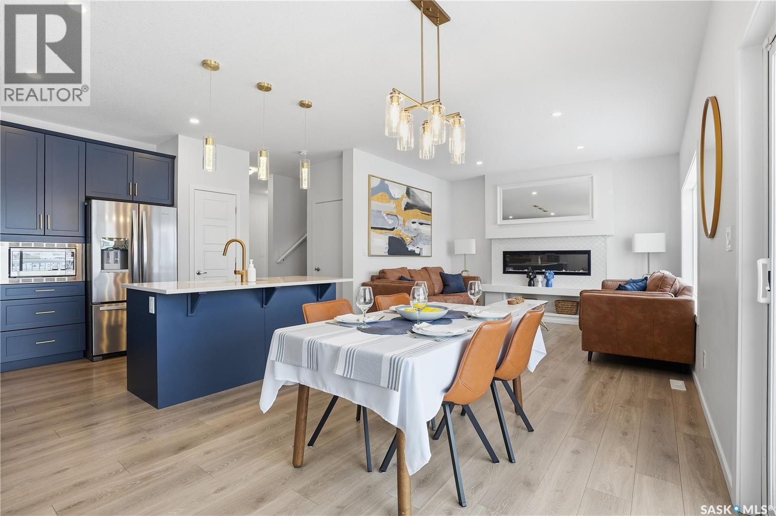 3033 Bellegarde Crescent, Regina, SK - Indoor With Fireplace