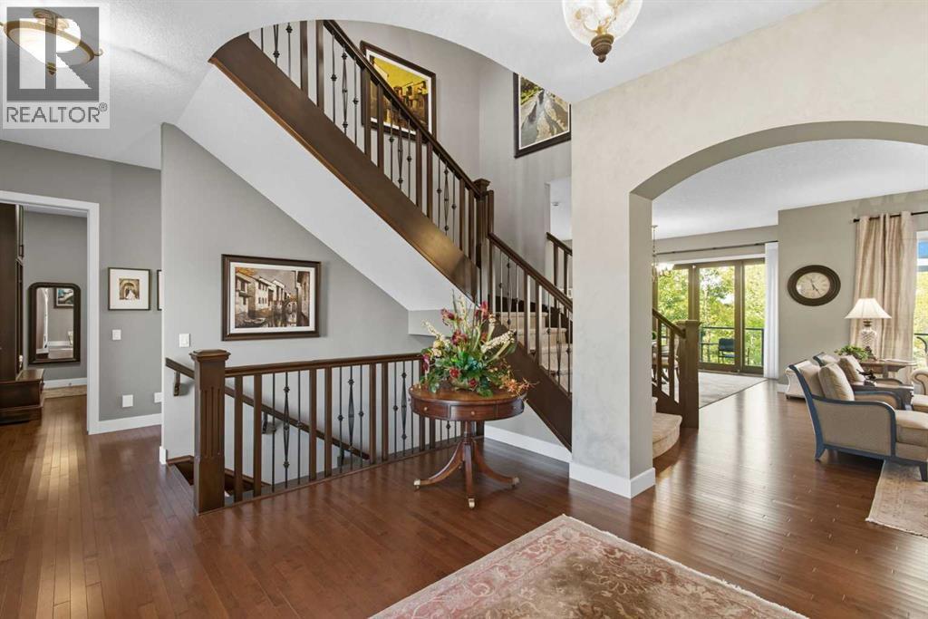 41 Evergreen Mount Sw, Calgary, AB - Indoor Photo Showing Other Room