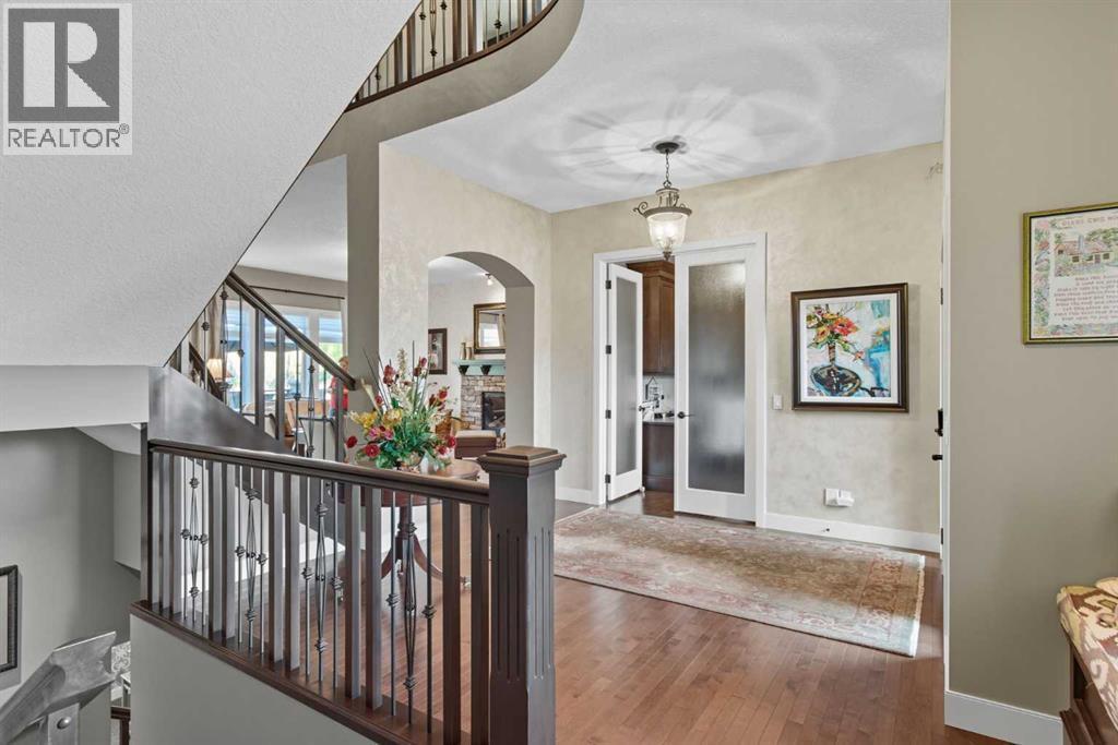 41 Evergreen Mount Sw, Calgary, AB - Indoor Photo Showing Other Room