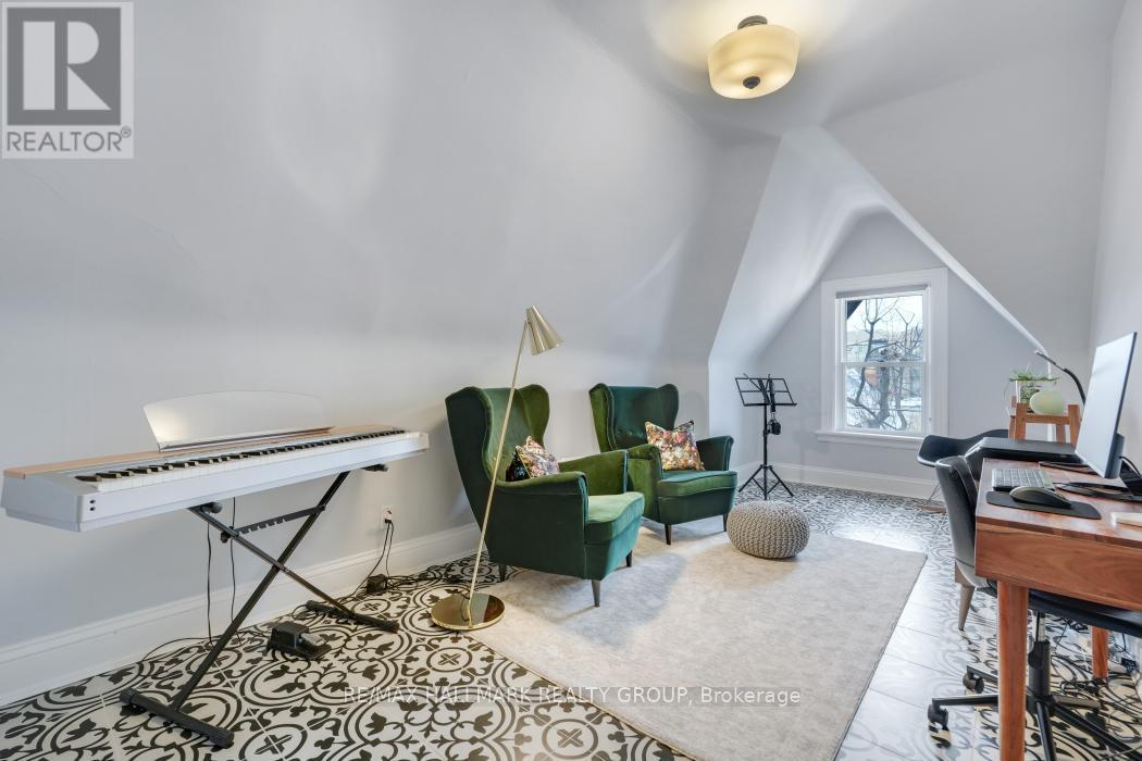 410 Mcleod Street, Ottawa, ON - Indoor