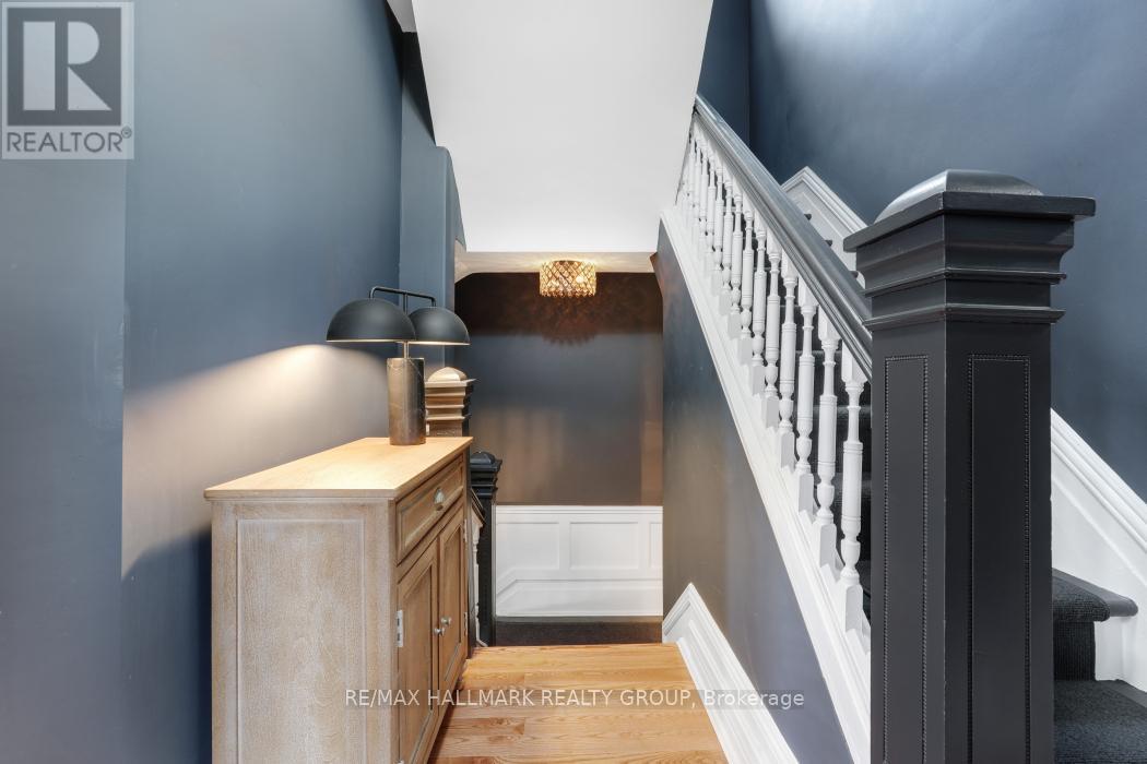 410 Mcleod Street, Ottawa, ON - Indoor Photo Showing Other Room