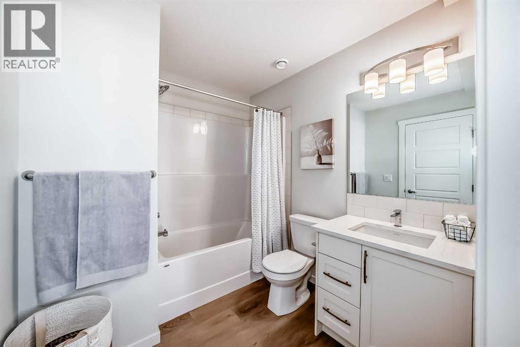 307, 474 Seton Circle Se, Calgary, AB - Indoor Photo Showing Bathroom