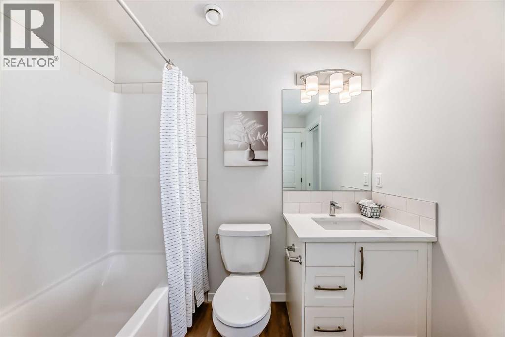 307, 474 Seton Circle Se, Calgary, AB - Indoor Photo Showing Bathroom