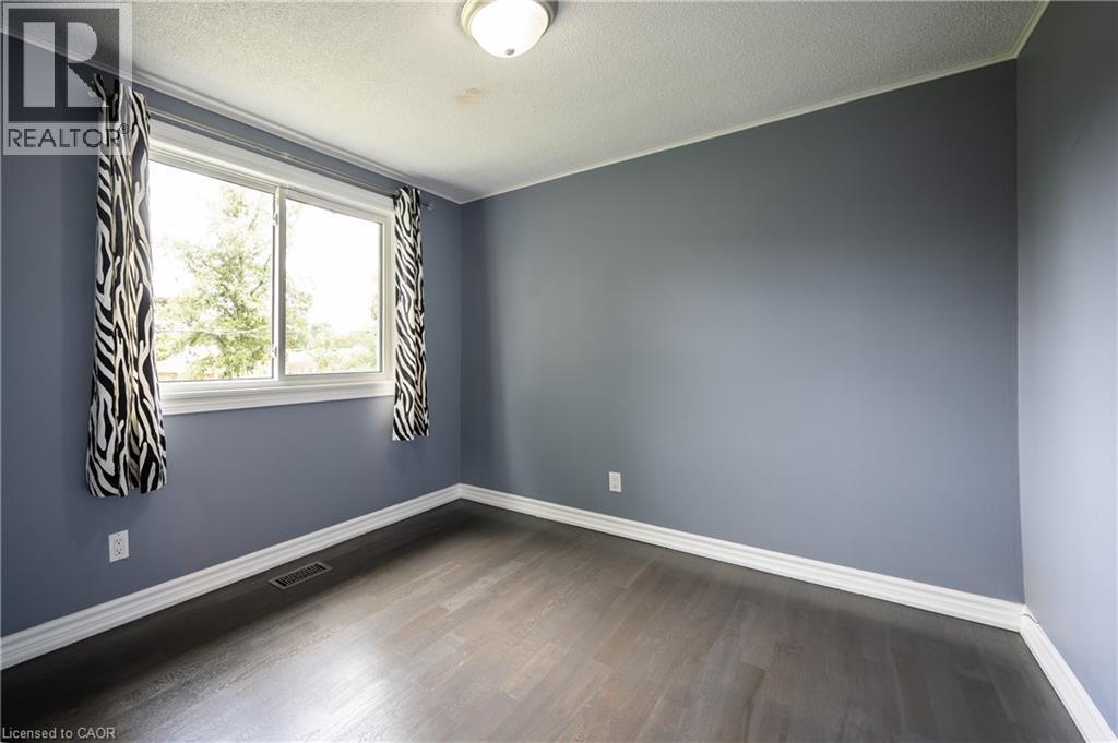 66 Belwood Crescent, Kitchener, ON - Indoor Photo Showing Other Room