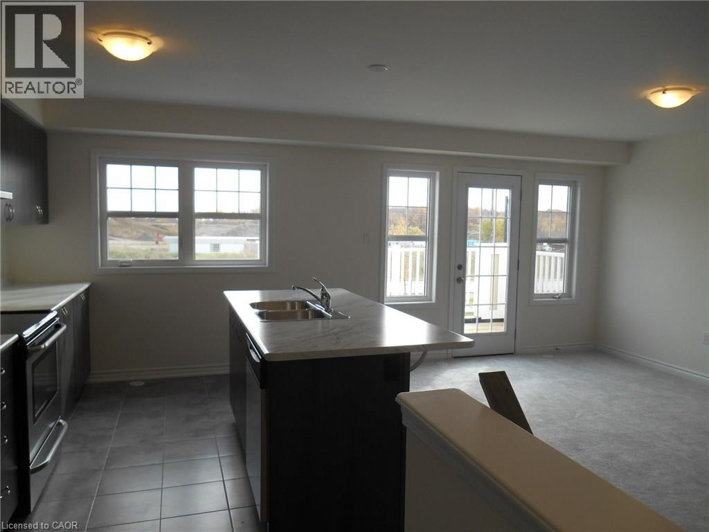 15 Outlook Terrace, Kitchener, ON - Indoor Photo Showing Kitchen With Double Sink