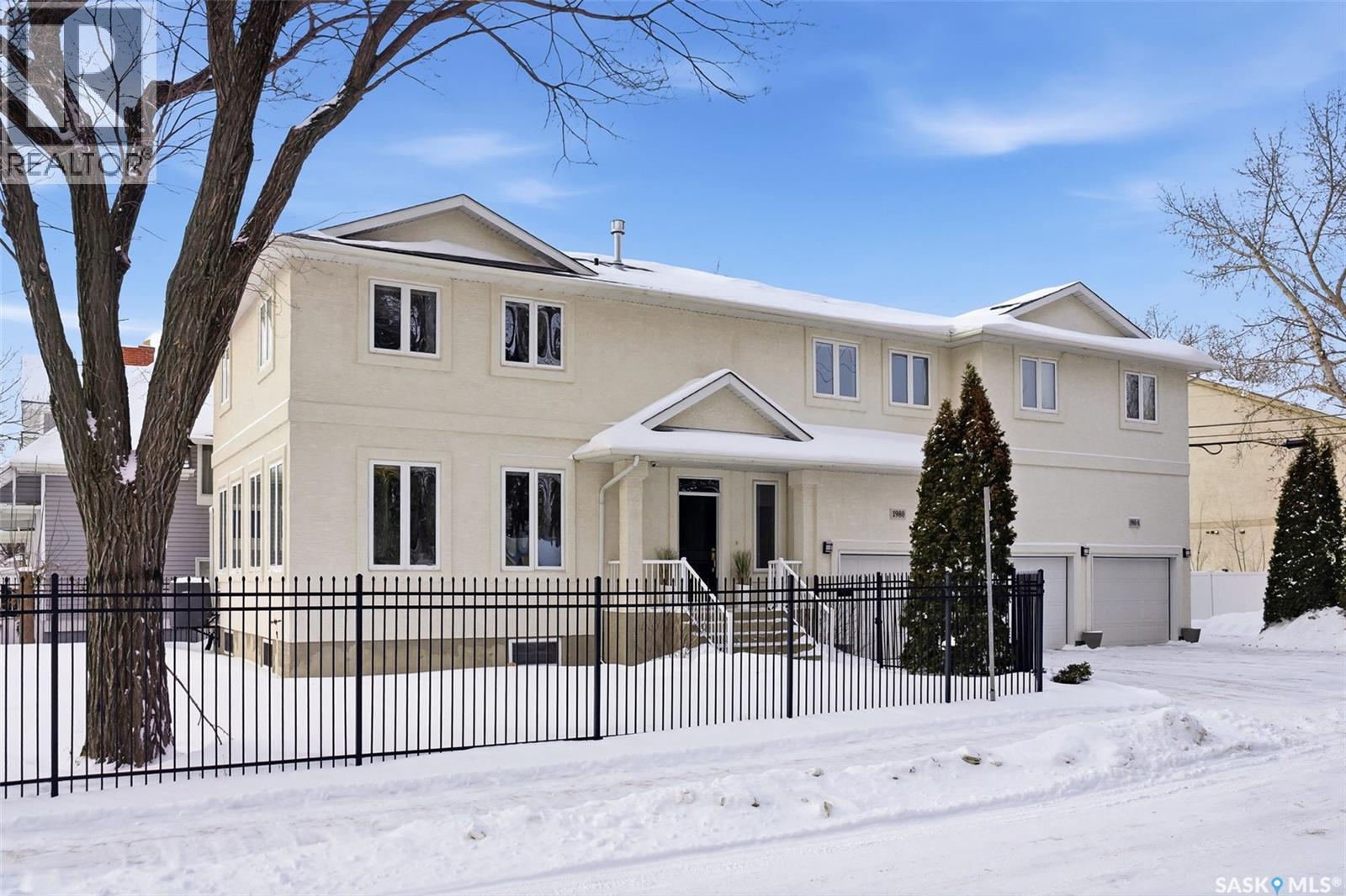 1980 Ottawa Street, Regina, SK - Outdoor