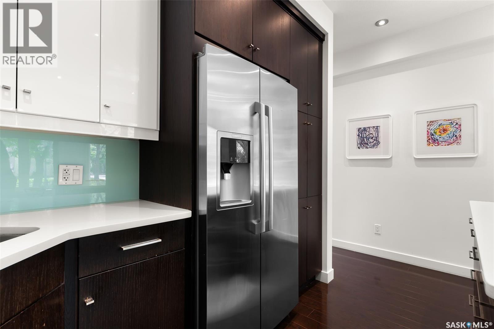 1980 Ottawa Street, Regina, SK - Indoor Photo Showing Kitchen