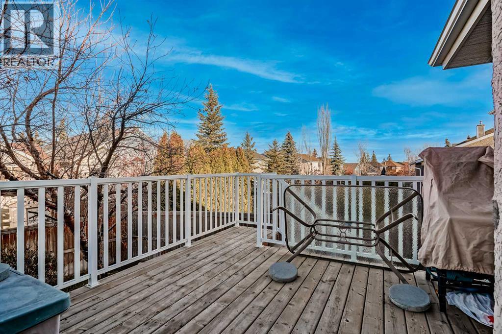 150 Somerset Close Sw, Calgary, AB - Outdoor With Deck Patio Veranda