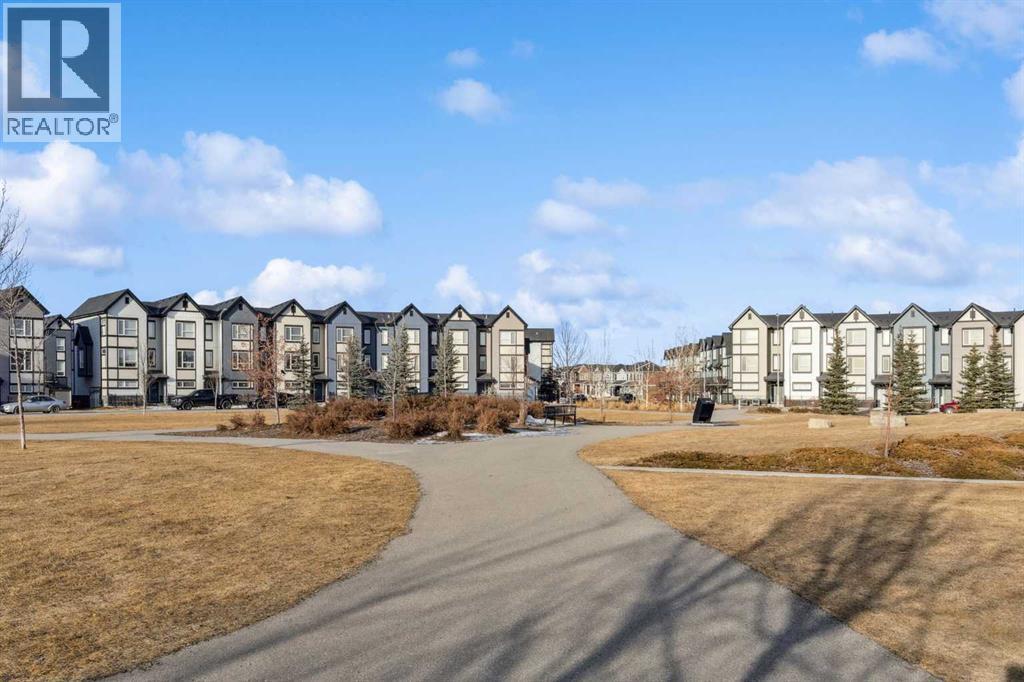 54 Evanscrest Manor Nw, Calgary, AB - Outdoor With Facade