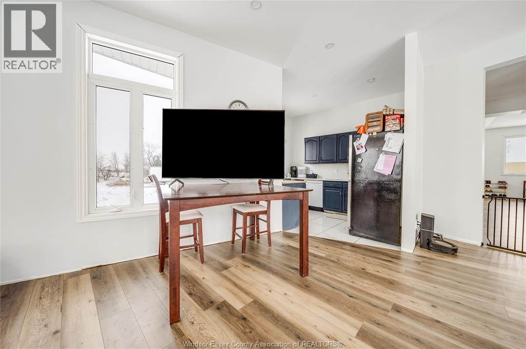 856 Talbot, Lakeshore, ON - Indoor