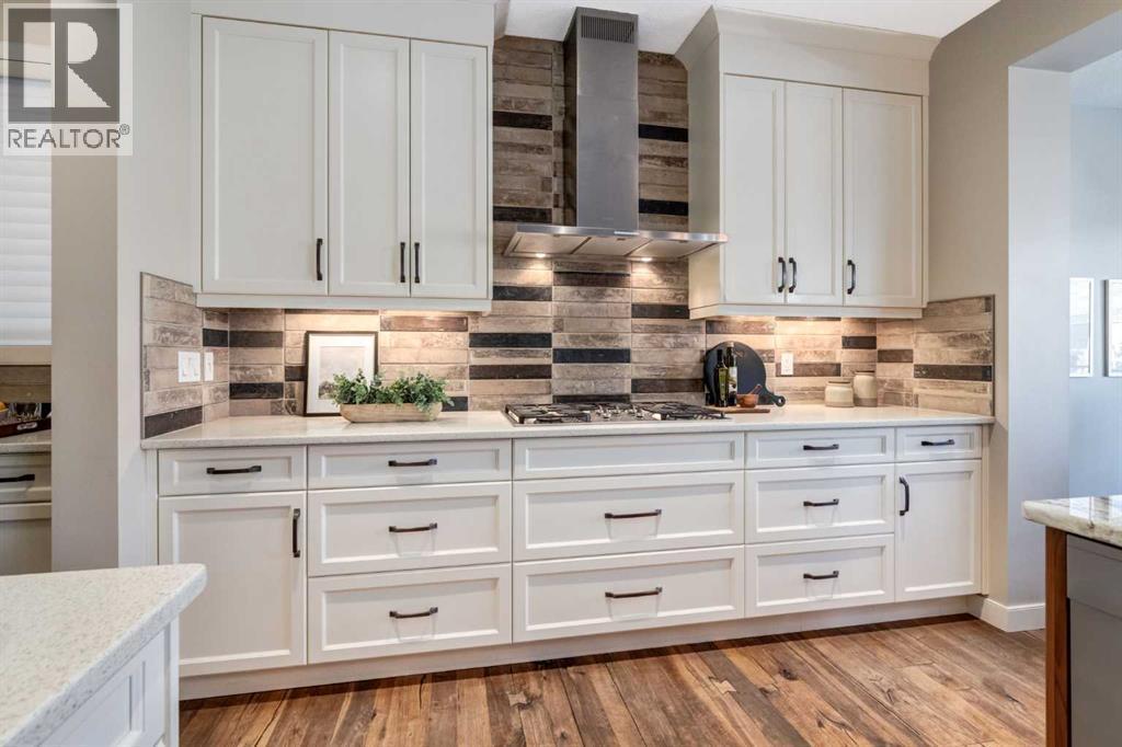 687 Cranston Avenue Se, Calgary, AB - Indoor Photo Showing Kitchen