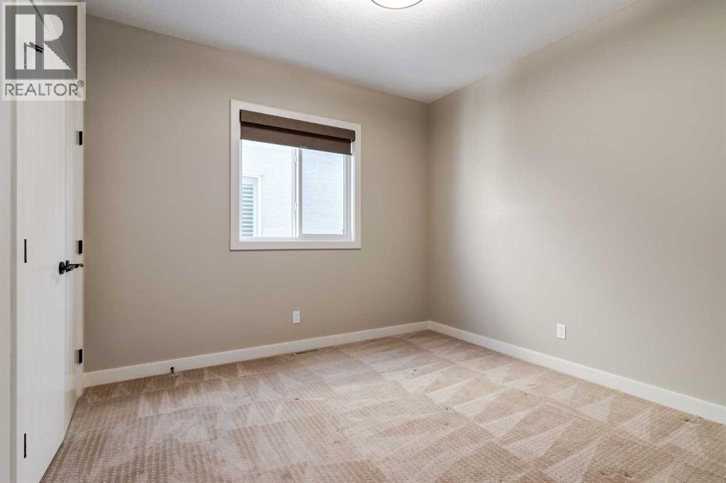 687 Cranston Avenue Se, Calgary, AB - Indoor Photo Showing Other Room
