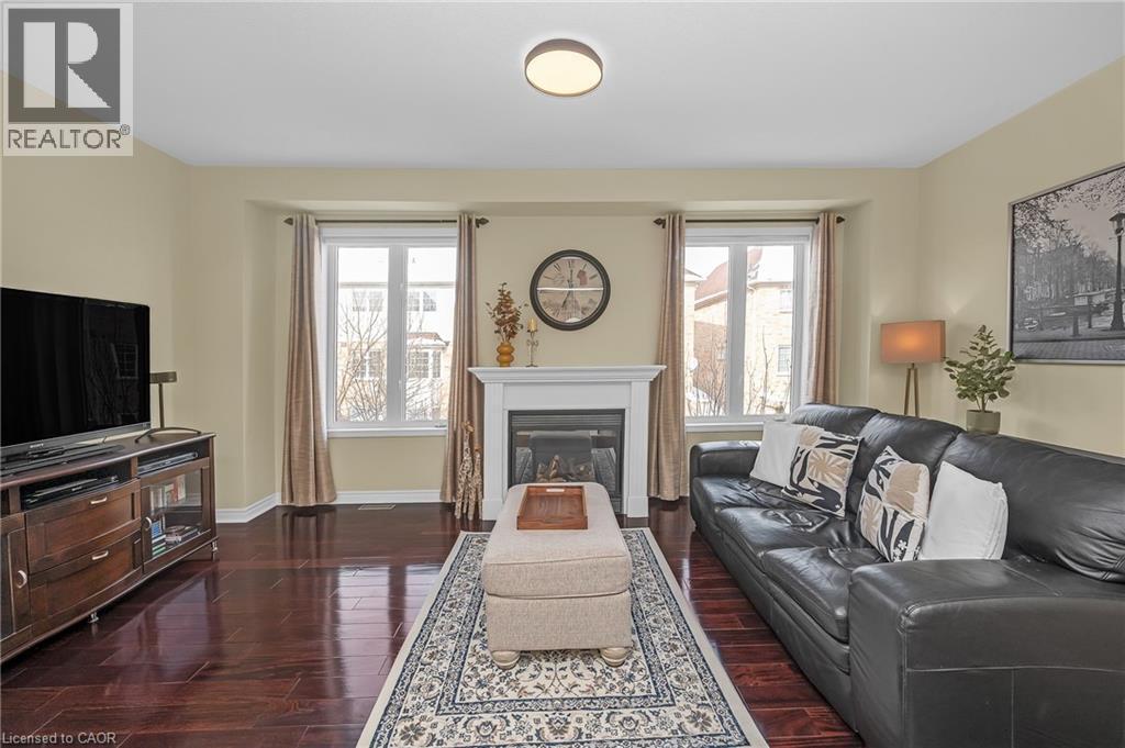 3897 Quiet Creek Drive, Mississauga, ON - Indoor Photo Showing Living Room With Fireplace