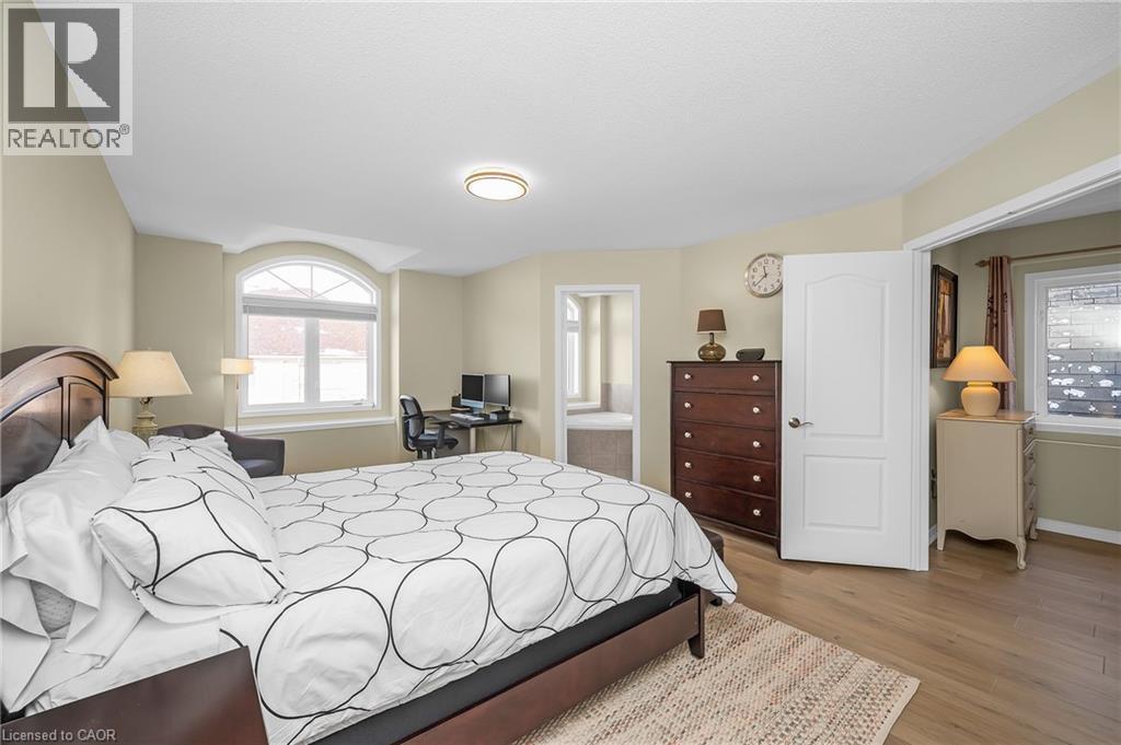 3897 Quiet Creek Drive, Mississauga, ON - Indoor Photo Showing Bedroom