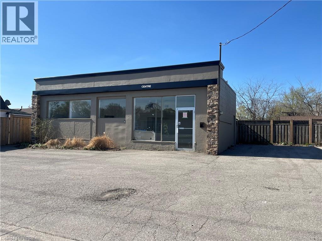 100 Charing Cross Street, Brantford, ON
