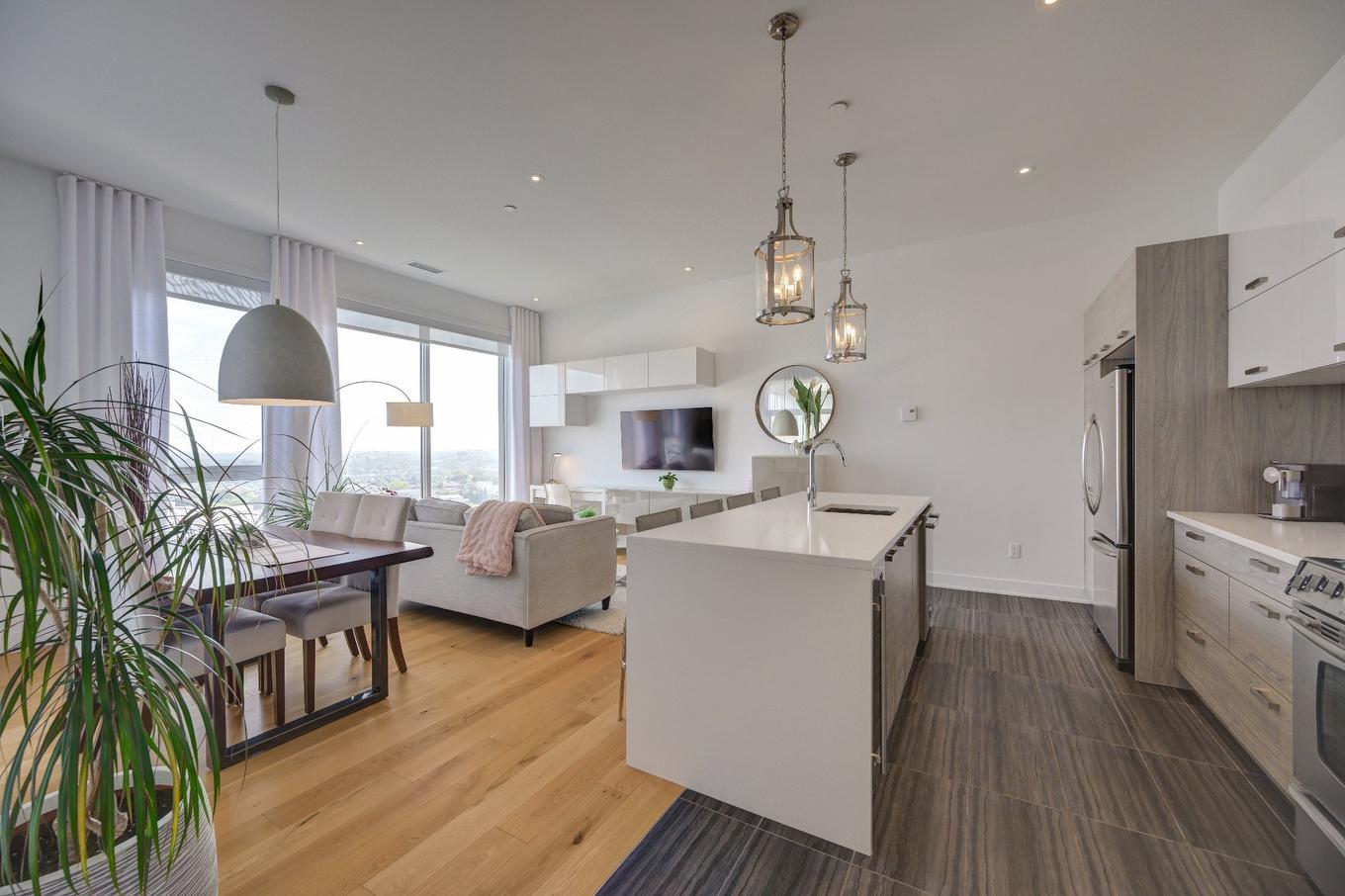 Vue d'ensemble - 1702-1400 Rue Lucien-Paiement, Laval (Laval-Des-Rapides), QC - Indoor Photo Showing Kitchen With Upgraded Kitchen