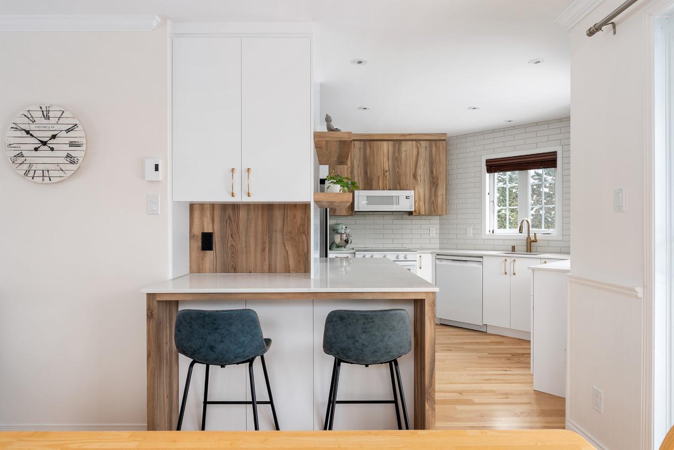 Salle à manger - 1210 Rue Du Geyser, Québec (La Haute-Saint-Charles), QC - Indoor Photo Showing Kitchen