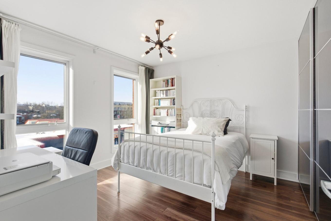 Chambre à coucher principale - 8-2175 Av. Charlemagne, Montréal (Mercier/Hochelaga-Maisonneuve), QC - Indoor Photo Showing Bedroom