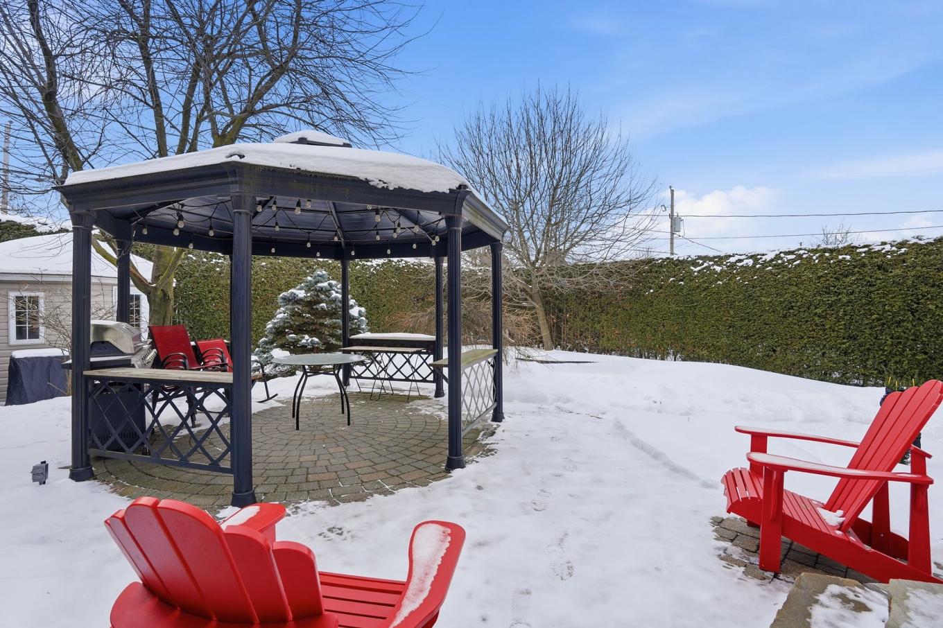 Cour - 148 Rue De Normandie, Saint-Basile-Le-Grand, QC - Outdoor