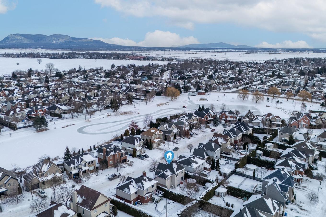 Photo aérienne - 148 Rue De Normandie, Saint-Basile-Le-Grand, QC - Outdoor With Body Of Water With View